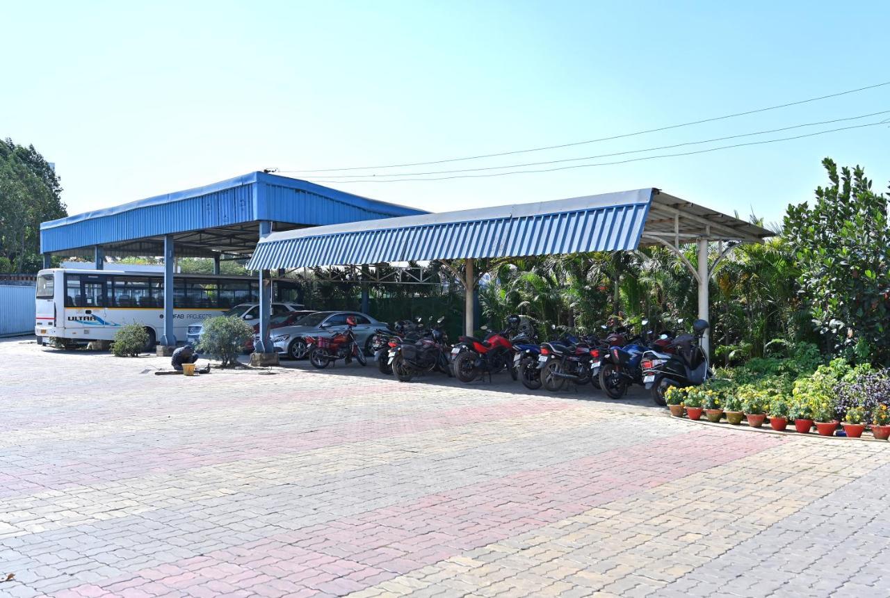 Отель The Orchard Jharsuguda Экстерьер фото